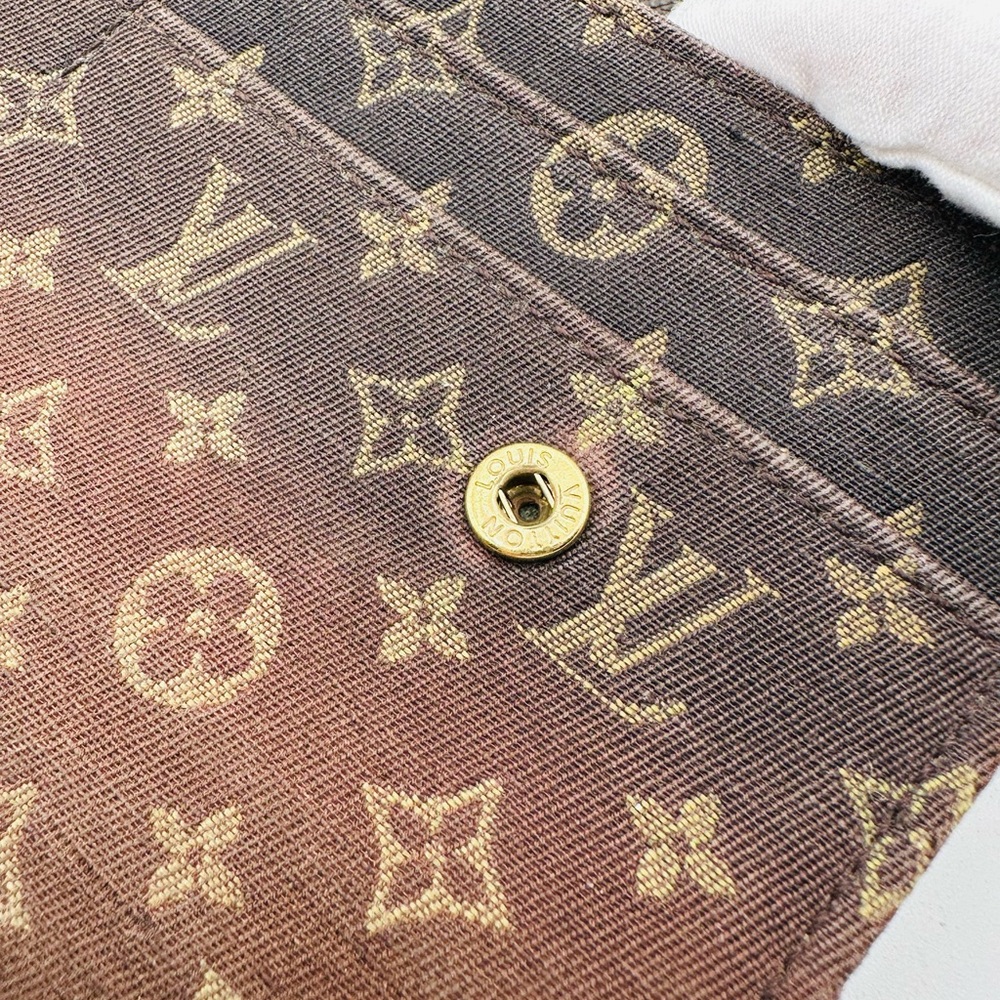 Louis Vuitton Long Denim Clasp Wallet - Picture 3 of 15